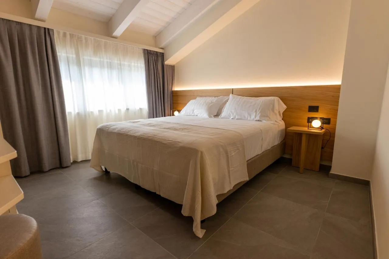 Agriturismo I Tre Colli -Rubbiano- Viazzano Vakantieboerderij